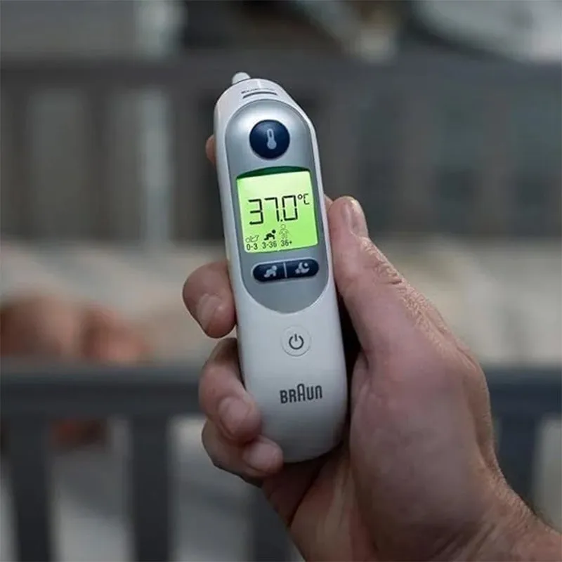 Braun Thermoscan IRT6520 Age Precision Ear Thermometer