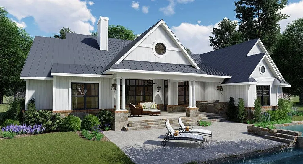 Elegant 3-Bedroom House with Bonus Room and Expansive Porches