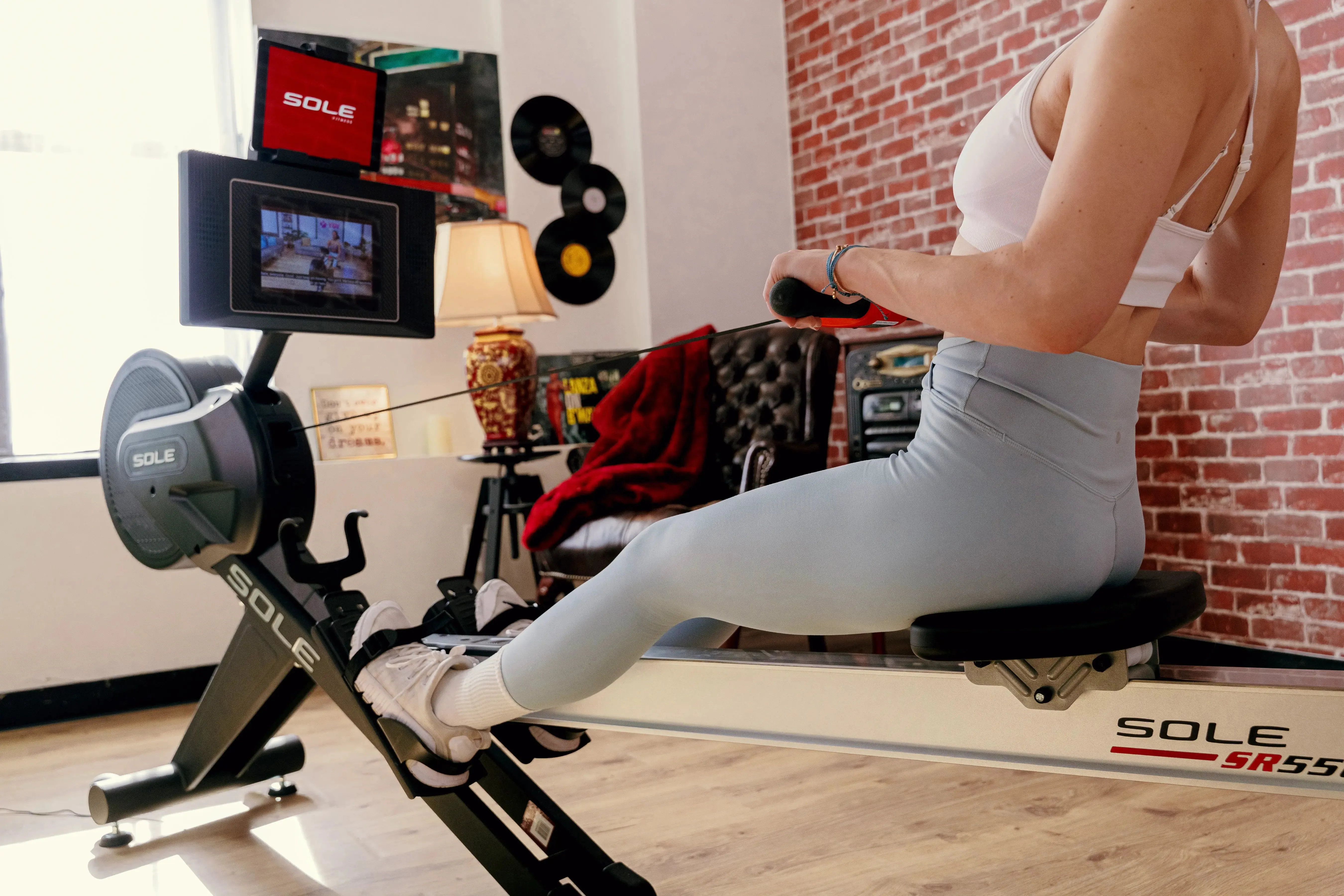 SOLE SR550 Rowing Machine