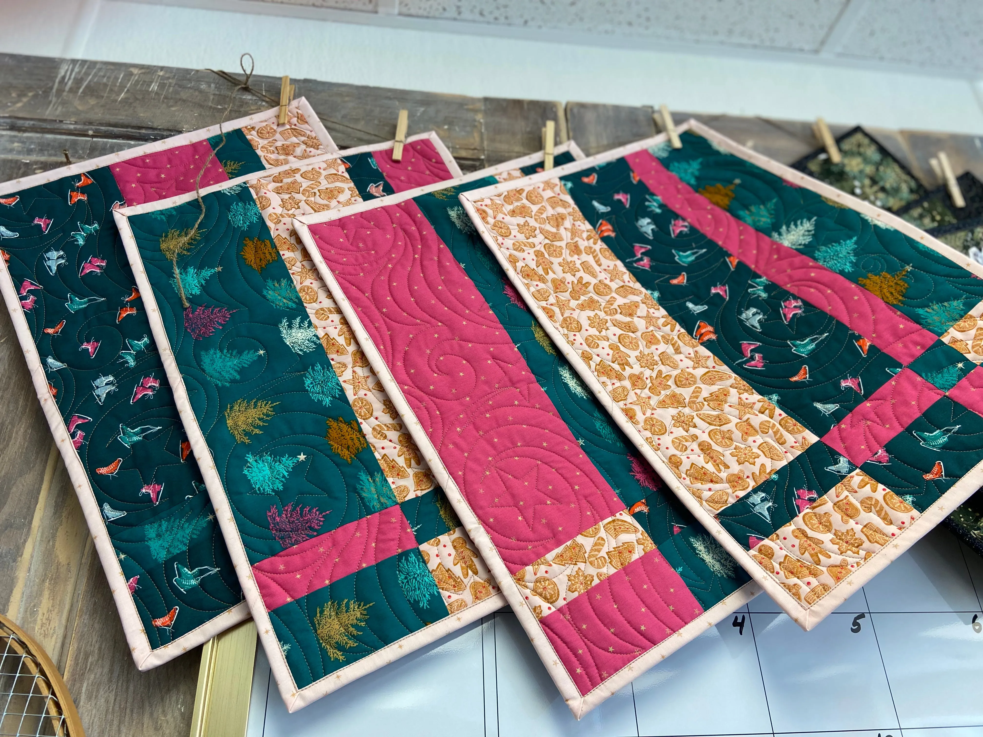 Take Four Placemats Class Tuesday, November 26th - 6:30 p.m. - 9:30 p.m.